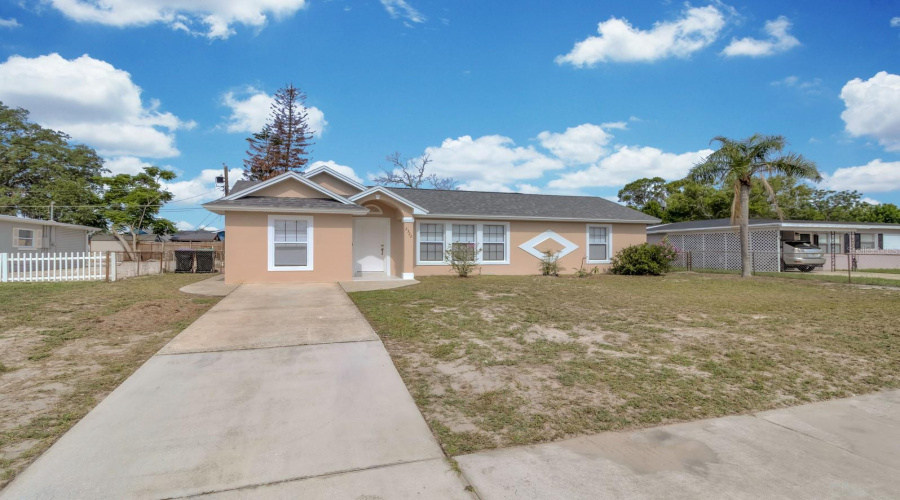 Orlando, Florida 32817, 2 Bedroom Bedrooms, ,2 Bathroombathrooms,Residential,For Sale,Vincent,0,Mfro6425543