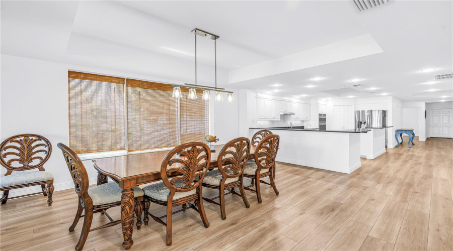 St Pete Beach, Florida 33706, 3 Bedroom Bedrooms, ,3 Bathroombathrooms,Residential,For Sale,Gulf,0,Mfrtb8489516