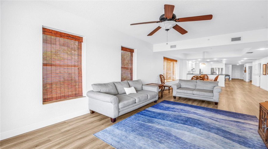 St Pete Beach, Florida 33706, 3 Bedroom Bedrooms, ,3 Bathroombathrooms,Residential,For Sale,Gulf,0,Mfrtb8489516