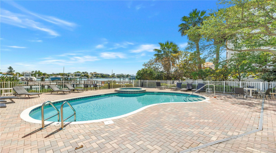 St Pete Beach, Florida 33706, 3 Bedroom Bedrooms, ,3 Bathroombathrooms,Residential,For Sale,Gulf,0,Mfrtb8489516