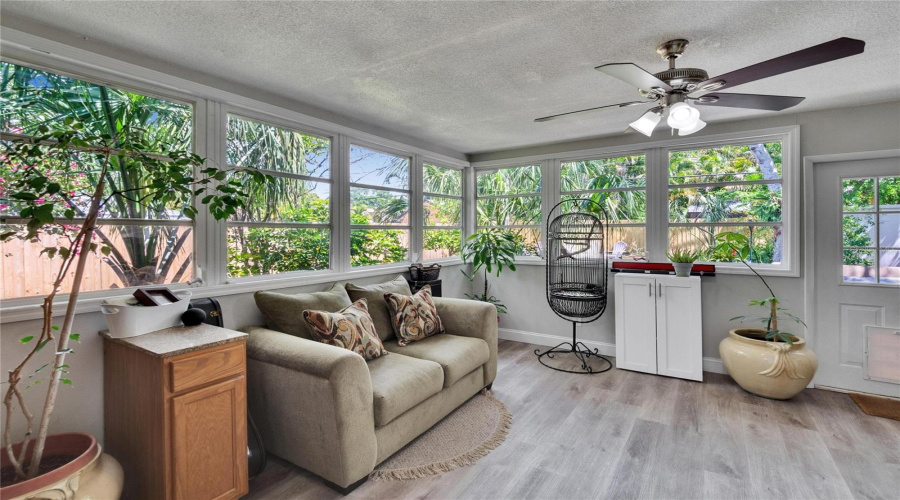 Dunedin, Florida 34698, 3 Bedroom Bedrooms, ,2 Bathroombathrooms,Residential,For Sale,San Mateo,0,Mfrtb8542065