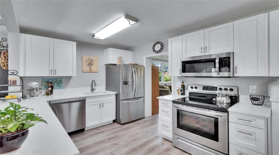 Dunedin, Florida 34698, 3 Bedroom Bedrooms, ,2 Bathroombathrooms,Residential,For Sale,San Mateo,0,Mfrtb8542065
