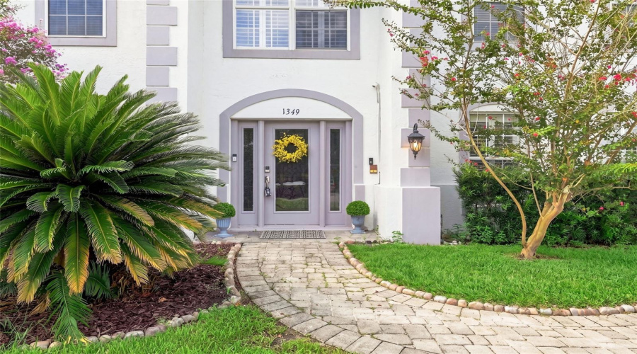 Apopka, Florida 32712, 6 Bedroom Bedrooms, ,4 Bathroombathrooms,Residential,For Sale,Valley Pine,0,Mfro6408227