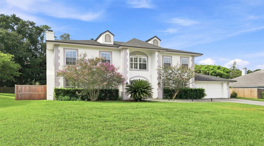 Apopka, Florida 32712, 6 Bedroom Bedrooms, ,4 Bathroombathrooms,Residential,For Sale,Valley Pine,0,Mfro6408227