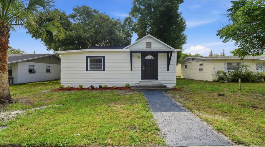St Cloud, Florida 34769, 2 Bedroom Bedrooms, ,1 Bathroombathrooms,Residential,For Sale,New York,0,Mfro6420399