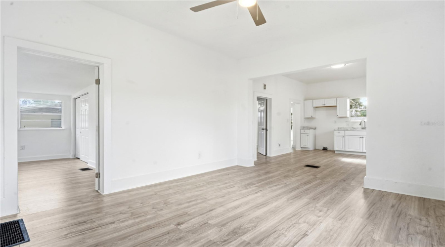 St Cloud, Florida 34769, 2 Bedroom Bedrooms, ,1 Bathroombathrooms,Residential,For Sale,New York,0,Mfro6420399