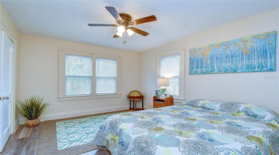Gulfport, Florida 33707, 2 Bedroom Bedrooms, ,1 Bathroombathrooms,Residential,For Sale,15Th,0,Mfrtb8528873