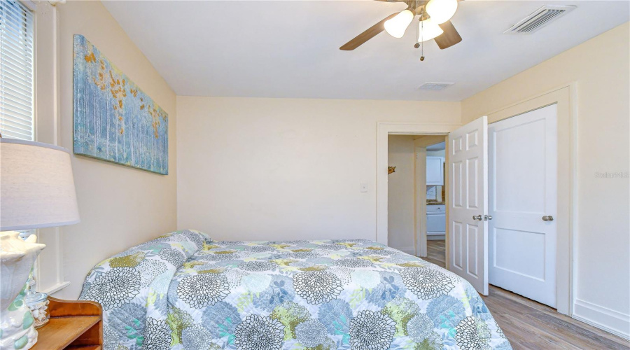 Gulfport, Florida 33707, 2 Bedroom Bedrooms, ,1 Bathroombathrooms,Residential,For Sale,15Th,0,Mfrtb8528873