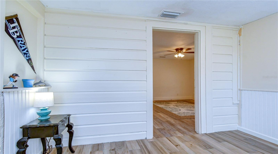 Gulfport, Florida 33707, 2 Bedroom Bedrooms, ,1 Bathroombathrooms,Residential,For Sale,15Th,0,Mfrtb8528873