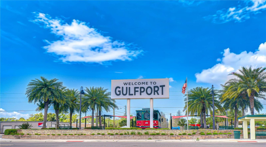 Gulfport, Florida 33707, 2 Bedroom Bedrooms, ,1 Bathroombathrooms,Residential,For Sale,15Th,0,Mfrtb8528873
