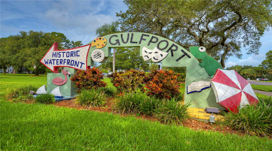 Gulfport, Florida 33707, 2 Bedroom Bedrooms, ,1 Bathroombathrooms,Residential,For Sale,15Th,0,Mfrtb8528873