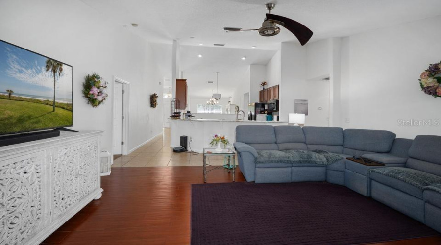 Daytona Beach, Florida 32124, 3 Bedroom Bedrooms, ,2 Bathroombathrooms,Residential,For Sale,Perfect,0,Mfrfc318183