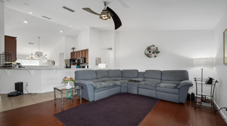 Daytona Beach, Florida 32124, 3 Bedroom Bedrooms, ,2 Bathroombathrooms,Residential,For Sale,Perfect,0,Mfrfc318183