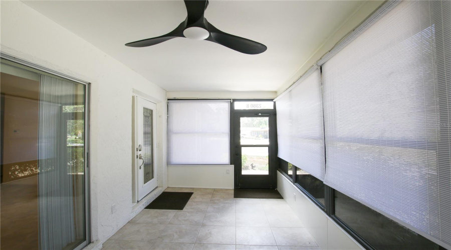 Palm Harbor, Florida 34684, 2 Bedroom Bedrooms, ,2 Bathroombathrooms,Residential,For Sale,Shelly,0,Mfrtb8542922