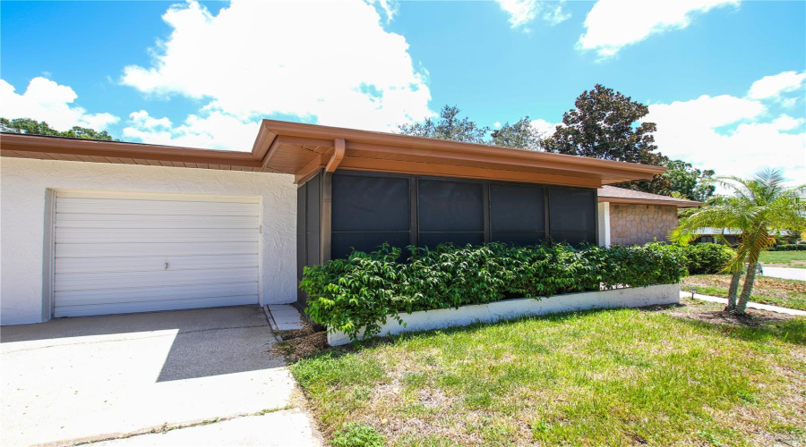 Palm Harbor, Florida 34684, 2 Bedroom Bedrooms, ,2 Bathroombathrooms,Residential,For Sale,Shelly,0,Mfrtb8542922