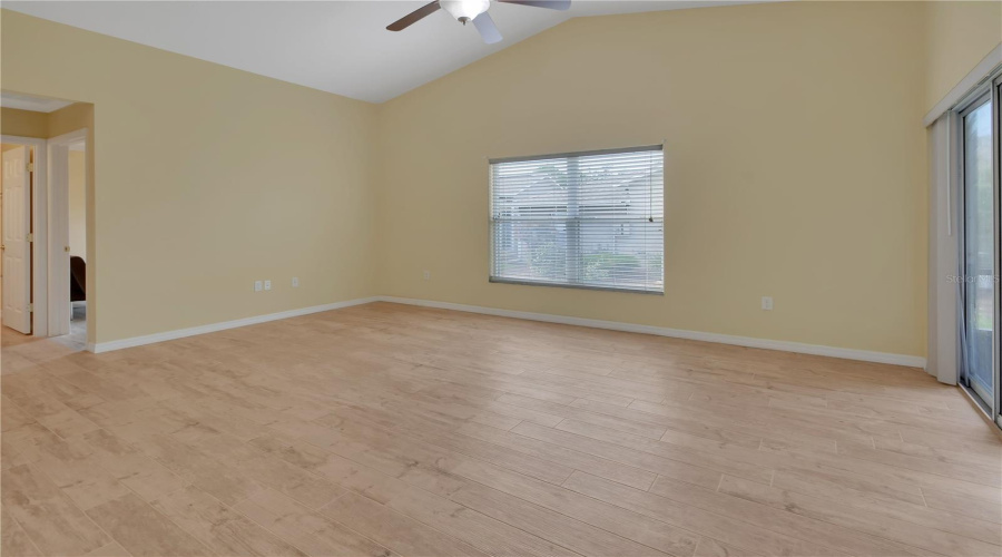Deland, Florida 32724, 2 Bedroom Bedrooms, ,2 Bathroombathrooms,Residential,For Sale,Pine Bluff,0,Mfrv4950903