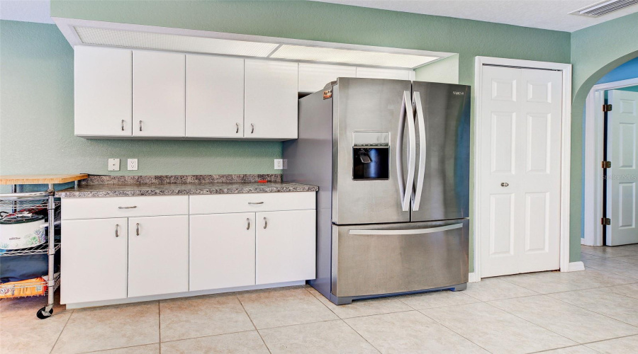 Large Eat In Kitchen