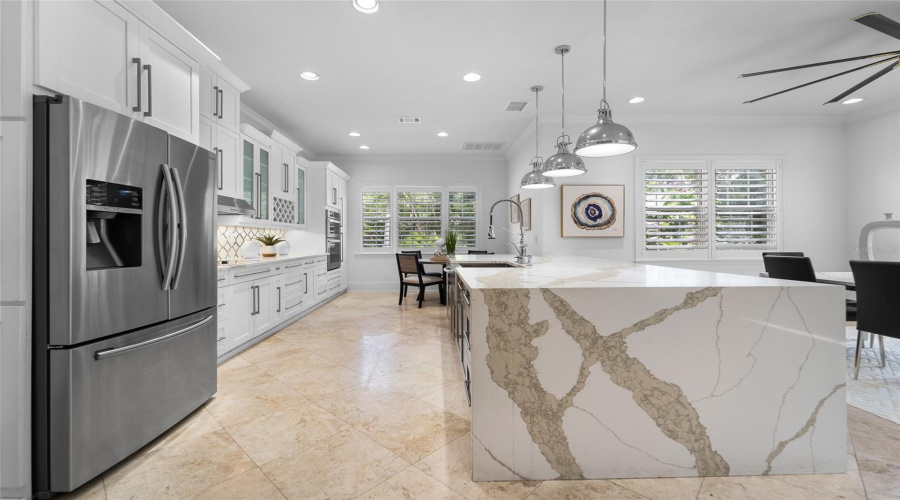 Tampa, Florida 33609, 4 Bedroom Bedrooms, ,3 Bathroombathrooms,Residential,For Sale,Beachway,0,Mfrtb8529477