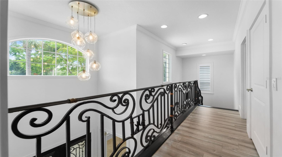 Tampa, Florida 33609, 4 Bedroom Bedrooms, ,3 Bathroombathrooms,Residential,For Sale,Beachway,0,Mfrtb8529477