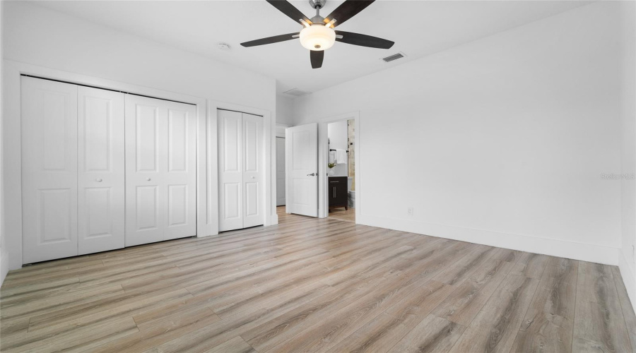 Tampa, Florida 33609, 4 Bedroom Bedrooms, ,3 Bathroombathrooms,Residential,For Sale,Beachway,0,Mfrtb8529477