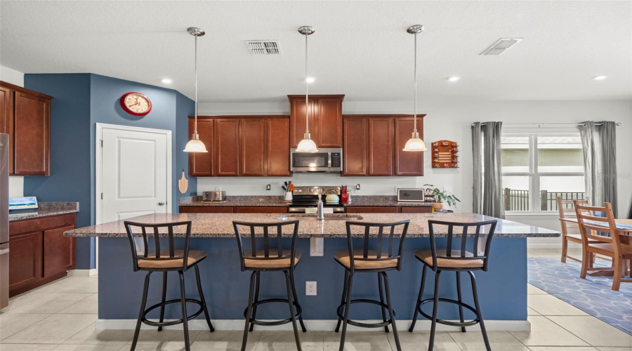 Minneola, Florida 34715, 5 Bedroom Bedrooms, ,3 Bathroombathrooms,Residential,For Sale,Hill Point,0,Mfro6434899