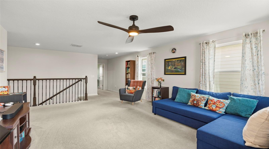 Minneola, Florida 34715, 5 Bedroom Bedrooms, ,3 Bathroombathrooms,Residential,For Sale,Hill Point,0,Mfro6434899