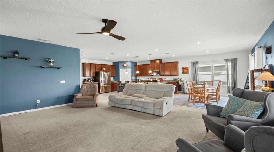 Minneola, Florida 34715, 5 Bedroom Bedrooms, ,3 Bathroombathrooms,Residential,For Sale,Hill Point,0,Mfro6434899