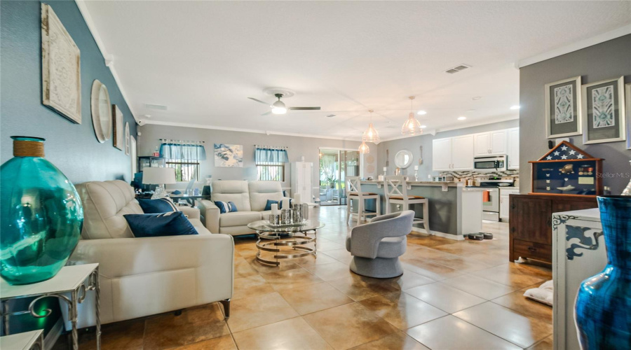 Kissimmee, Florida 34758, 3 Bedroom Bedrooms, ,2 Bathroombathrooms,Residential,For Sale,Jasper,0,Mfrs5156385