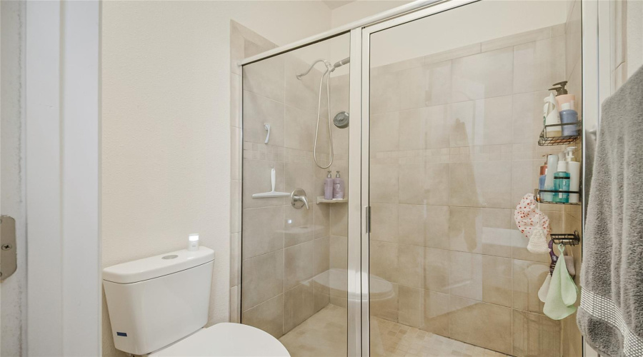 Kissimmee, Florida 34758, 3 Bedroom Bedrooms, ,2 Bathroombathrooms,Residential,For Sale,Jasper,0,Mfrs5156385