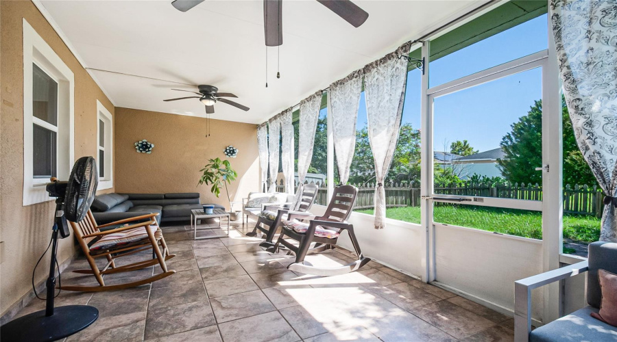 Kissimmee, Florida 34758, 3 Bedroom Bedrooms, ,2 Bathroombathrooms,Residential,For Sale,Jasper,0,Mfrs5156385