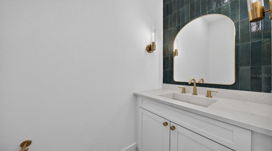 St Petersburg, Florida 33713, 4 Bedroom Bedrooms, ,2 Bathroombathrooms,Residential,For Sale,Queen,0,Mfrtb8540825
