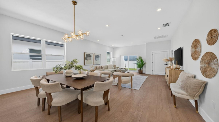 St Petersburg, Florida 33713, 4 Bedroom Bedrooms, ,2 Bathroombathrooms,Residential,For Sale,Queen,0,Mfrtb8540825
