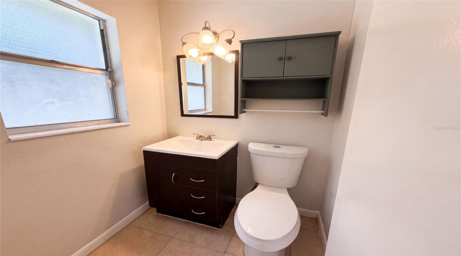 Tampa, Florida 33637, 4 Bedroom Bedrooms, ,2 Bathroombathrooms,Residential,For Sale,Lynwood,0,Mfro6432860