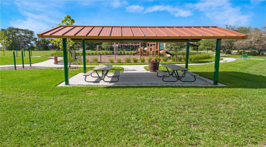 Kissimmee, Florida 34744, 4 Bedroom Bedrooms, ,2 Bathroombathrooms,Residential,For Sale,Park Side,0,Mfrs5151674