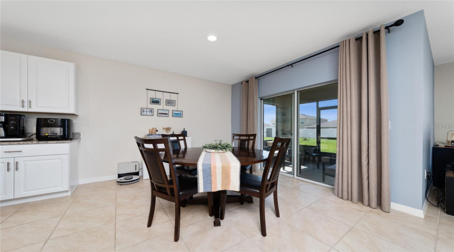 Kissimmee, Florida 34744, 4 Bedroom Bedrooms, ,2 Bathroombathrooms,Residential,For Sale,Park Side,0,Mfrs5151674