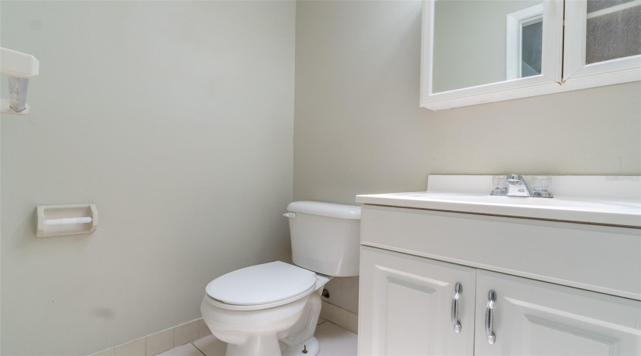 Tampa, Florida 33634, 4 Bedroom Bedrooms, ,2 Bathroombathrooms,Residential,For Sale,Crestridge,0,Mfrtb8518161