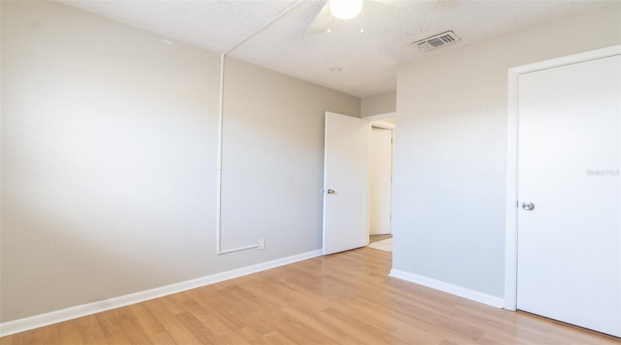 Tampa, Florida 33634, 4 Bedroom Bedrooms, ,2 Bathroombathrooms,Residential,For Sale,Crestridge,0,Mfrtb8518161