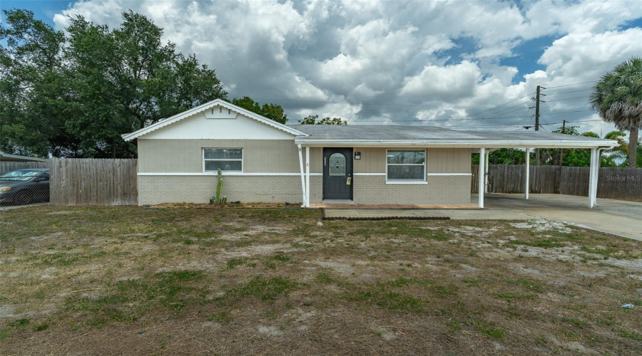 Tampa, Florida 33634, 4 Bedroom Bedrooms, ,2 Bathroombathrooms,Residential,For Sale,Crestridge,0,Mfrtb8518161