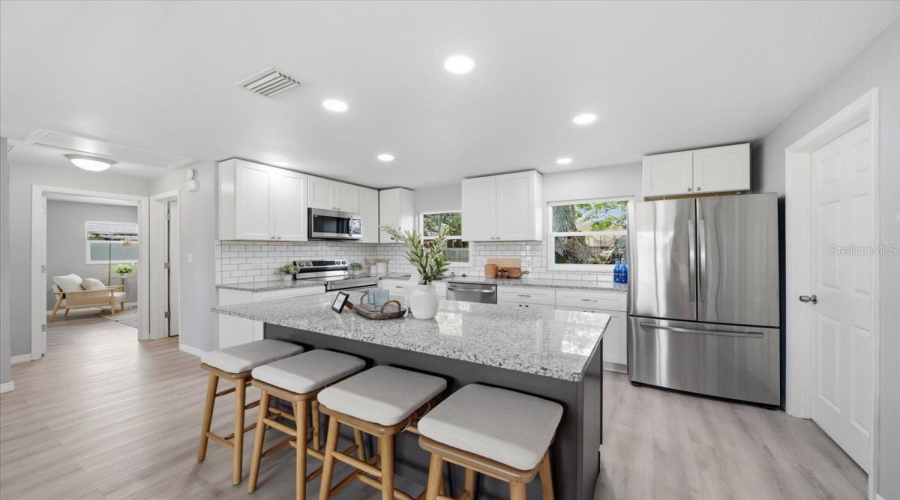 Largo, Florida 33771, 3 Bedroom Bedrooms, ,1 Bathroombathrooms,Residential,For Sale,4Th,0,Mfrtb8526545