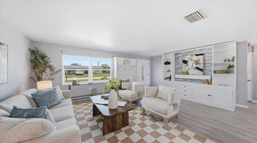 Largo, Florida 33771, 3 Bedroom Bedrooms, ,1 Bathroombathrooms,Residential,For Sale,4Th,0,Mfrtb8526545