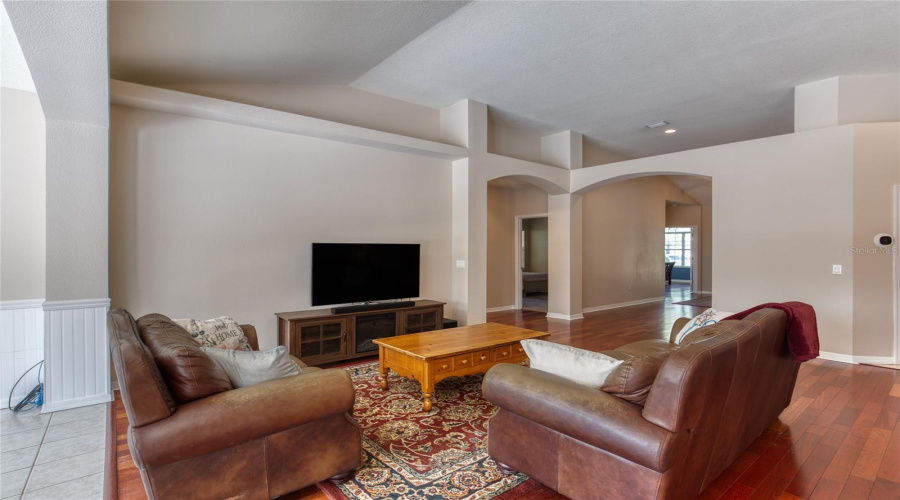 Ormond Beach, Florida 32174, 4 Bedroom Bedrooms, ,3 Bathroombathrooms,Residential,For Sale,Watercliff,0,Mfrv4949982