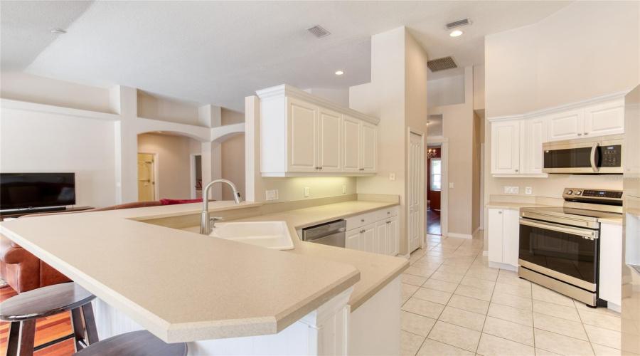 Ormond Beach, Florida 32174, 4 Bedroom Bedrooms, ,3 Bathroombathrooms,Residential,For Sale,Watercliff,0,Mfrv4949982