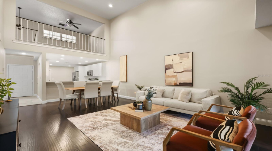 Orlando, Florida 32819, 2 Bedroom Bedrooms, ,2 Bathroombathrooms,Residential,For Sale,Sandpoint,0,Mfro6428413