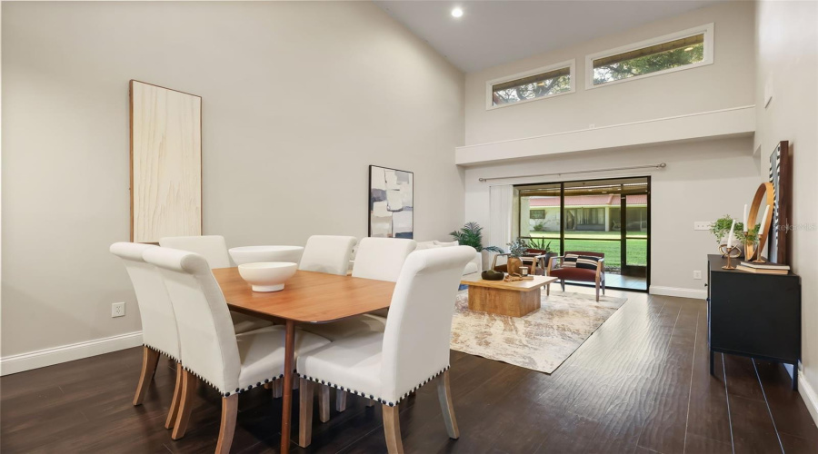 Orlando, Florida 32819, 2 Bedroom Bedrooms, ,2 Bathroombathrooms,Residential,For Sale,Sandpoint,0,Mfro6428413