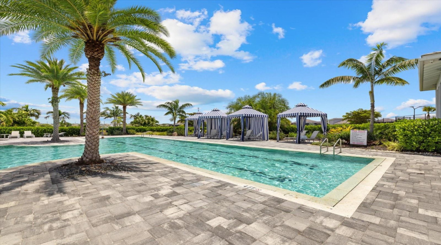 Amenity Center - Pool