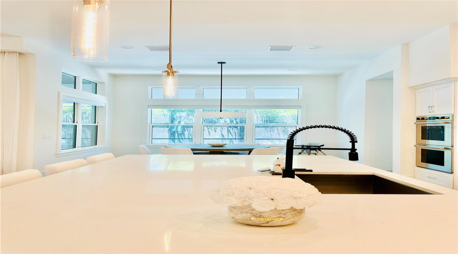 Tampa, Florida 33629, 4 Bedroom Bedrooms, ,5 Bathroombathrooms,Residential,For Sale,Homer,0,Mfrtb8542569
