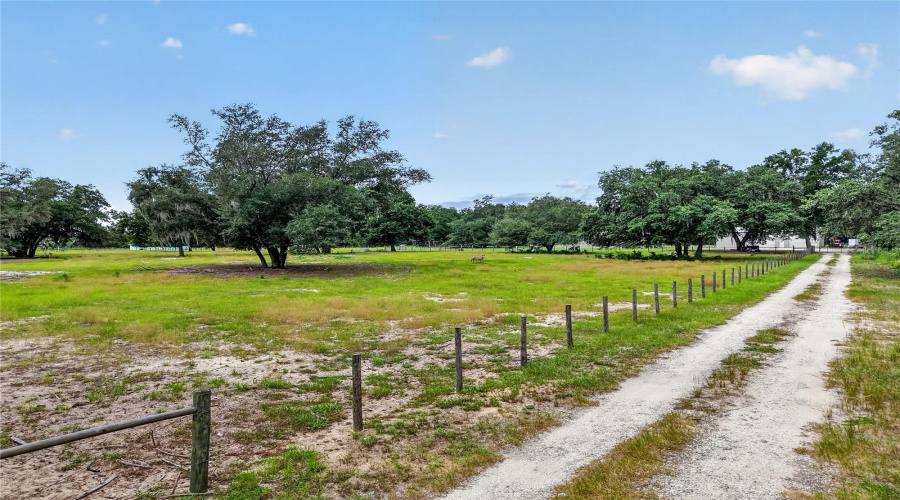 Ocklawaha, Florida 32179, 4 Bedroom Bedrooms, ,2 Bathroombathrooms,Residential,For Sale,Se Highway 464C,0,Mfrom731155