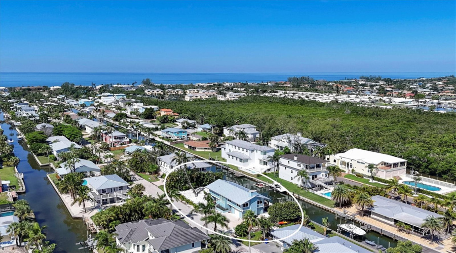Longboat Key, Florida 34228, 2 Bedroom Bedrooms, ,2 Bathroombathrooms,Residential,For Sale,Tarawitt,0,Mfra4684674