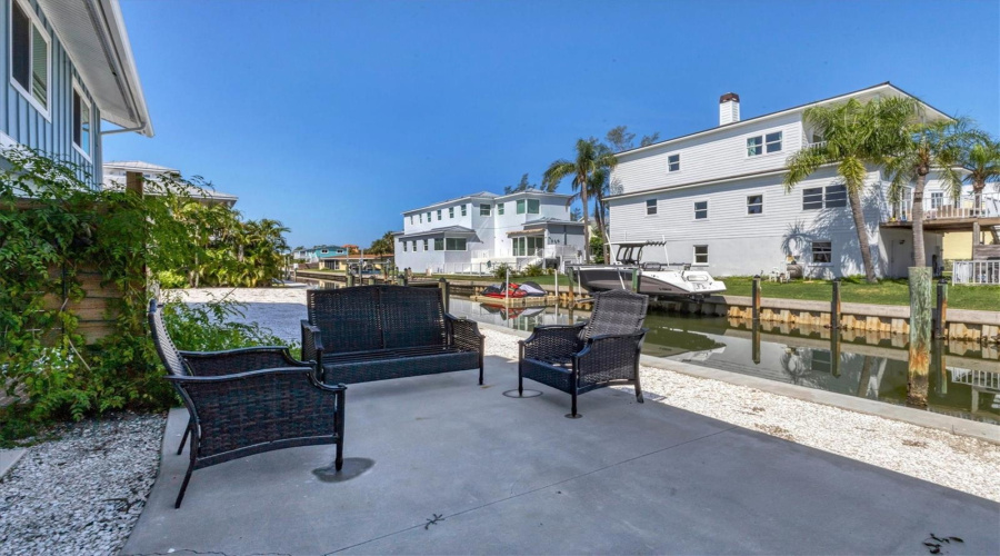 Longboat Key, Florida 34228, 2 Bedroom Bedrooms, ,2 Bathroombathrooms,Residential,For Sale,Tarawitt,0,Mfra4684674