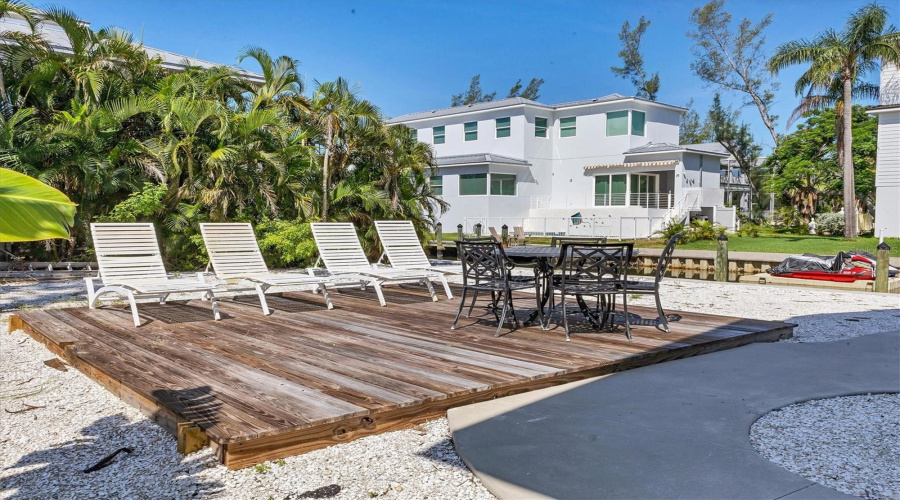 Longboat Key, Florida 34228, 2 Bedroom Bedrooms, ,2 Bathroombathrooms,Residential,For Sale,Tarawitt,0,Mfra4684674